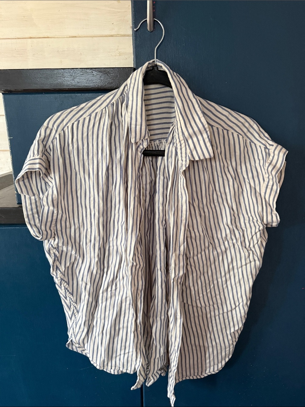 Madewell Button-Up Blouse in White & Blue